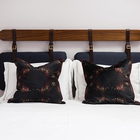 The Old Manse Of Blair, Boutique Hotel & Michelin Restaurant 布莱尔萨罗 外观 照片