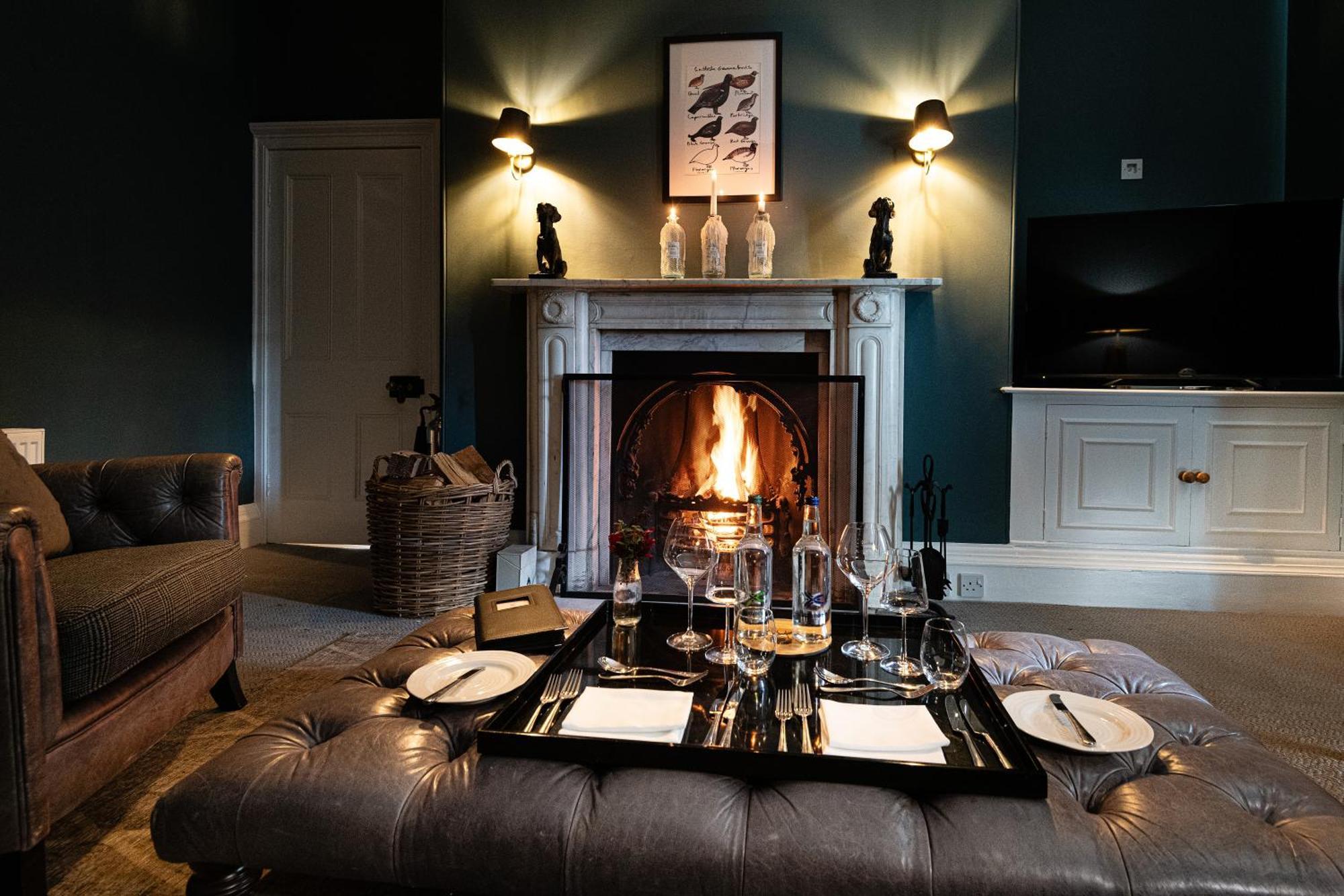 The Old Manse Of Blair, Boutique Hotel & Michelin Restaurant 布莱尔萨罗 外观 照片